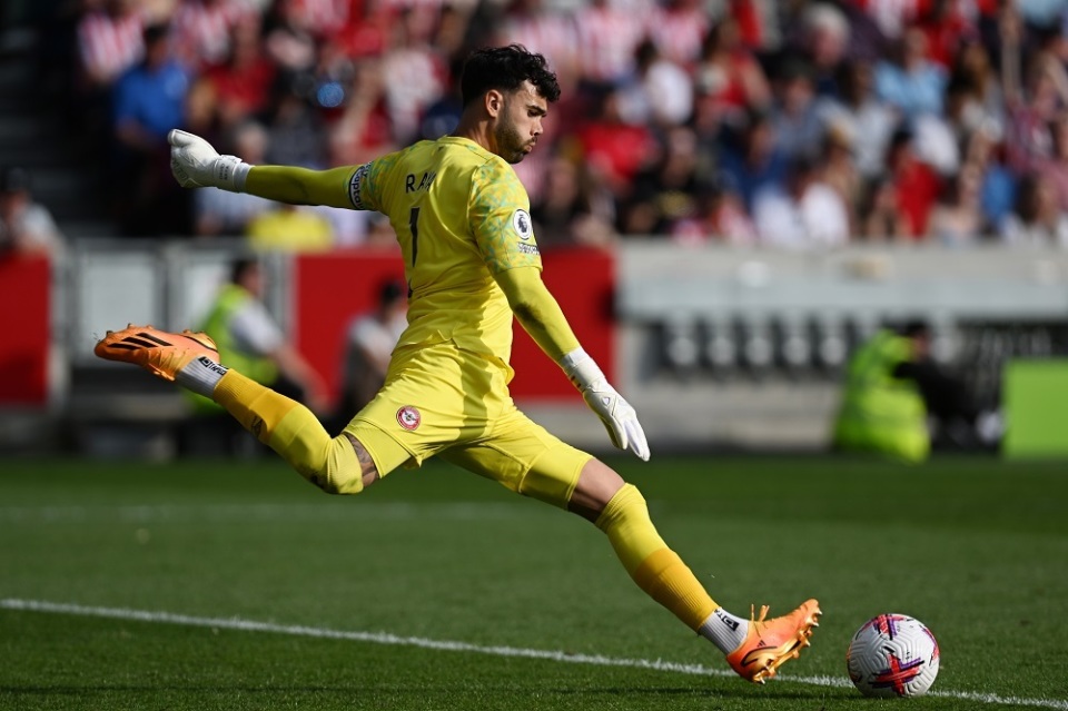九游下载阿扎伦卡连续五场比赛得分超过高光表现国际比赛日拜仁慕尼黑备战社区盾，现场解说直呼：曼城迎国王杯关键赛的简单介绍